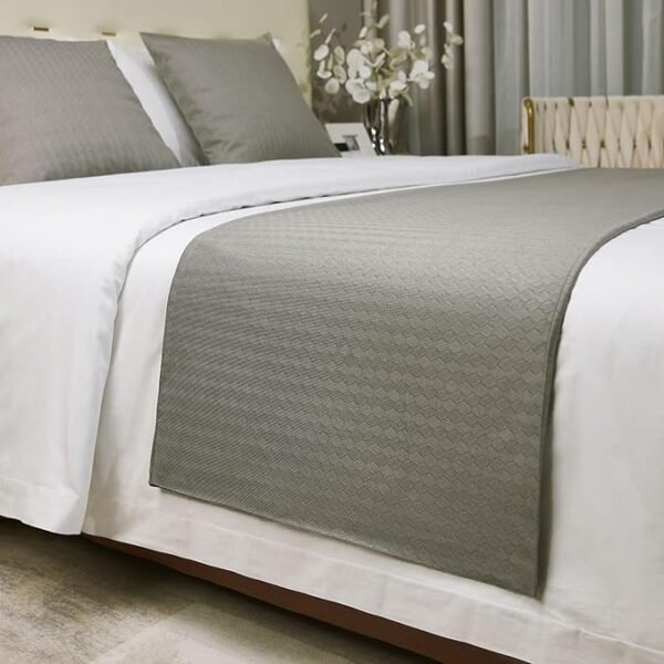 Seasons Hotel Grade Bed Runners